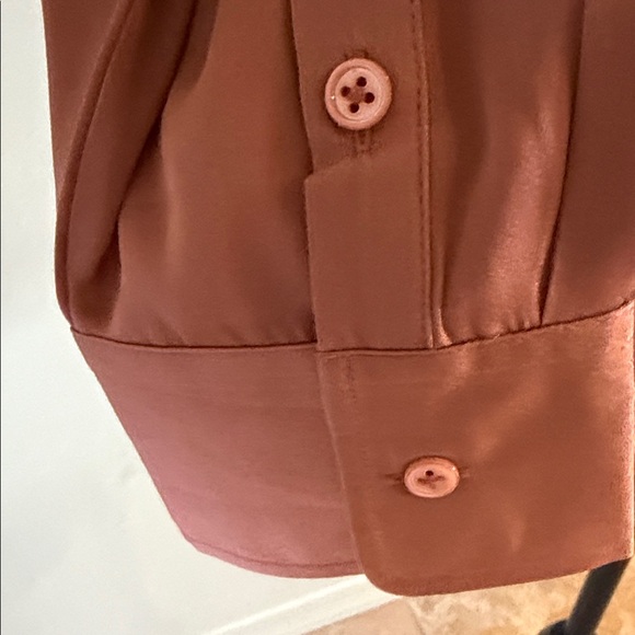 Quince Button-Front Shirt in Rust Brown - Picture 5 of 6